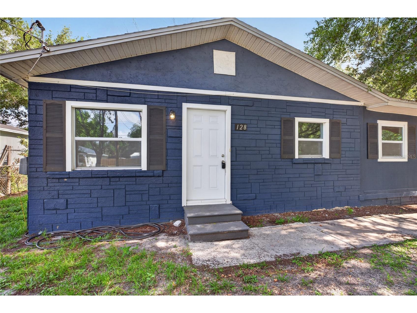 128 E 145th Avenue Tampa FL 33613 TB8512503 image1