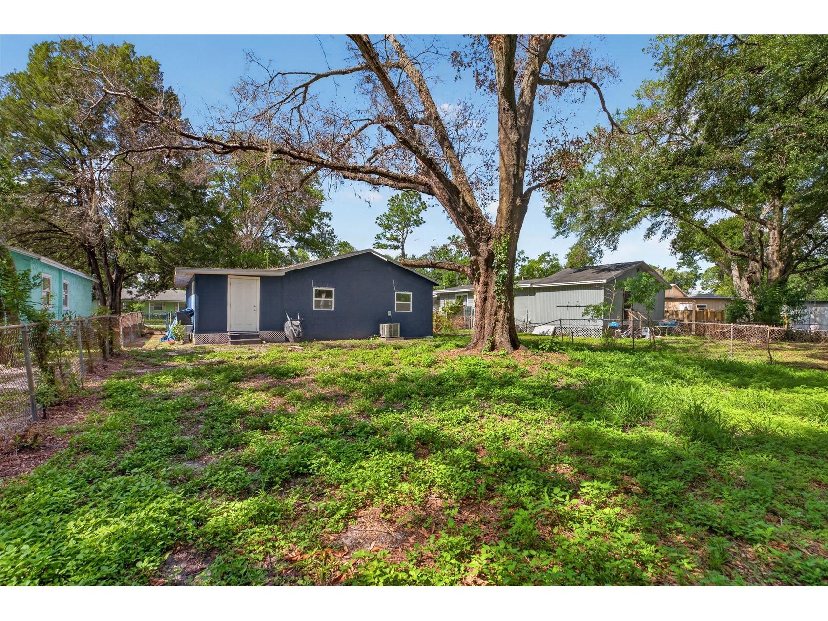 128 E 145th Avenue Tampa FL 33613 TB8512503 image24