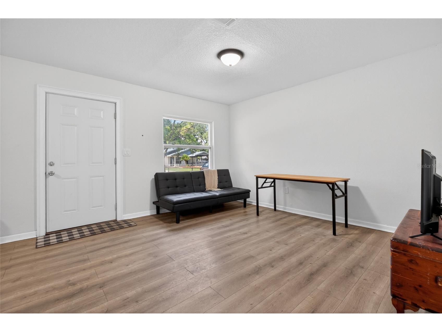 128 E 145th Avenue Tampa FL 33613 TB8512503 image3