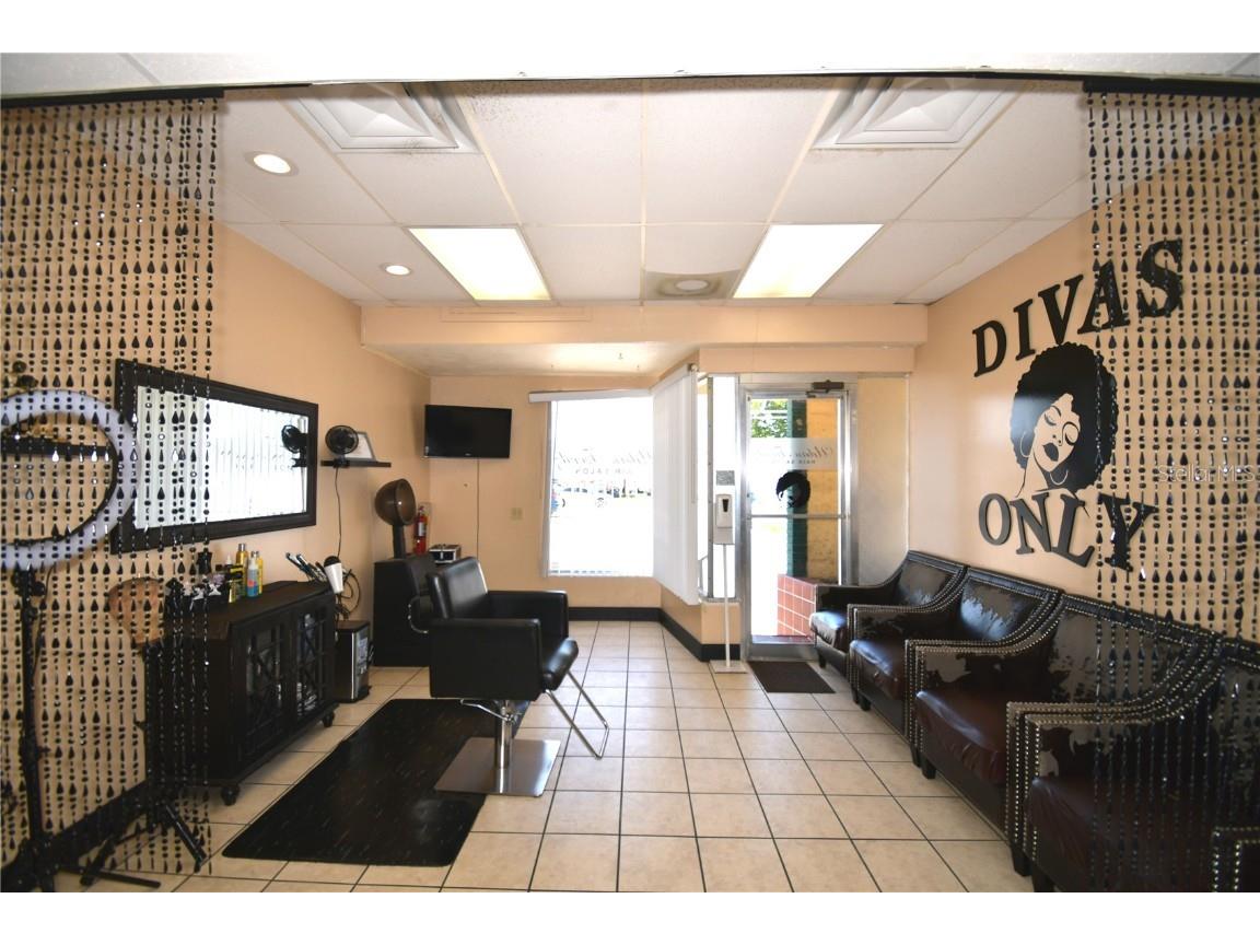 128 E Orange Avenue Lake Wales FL 33853 O6330839 image2