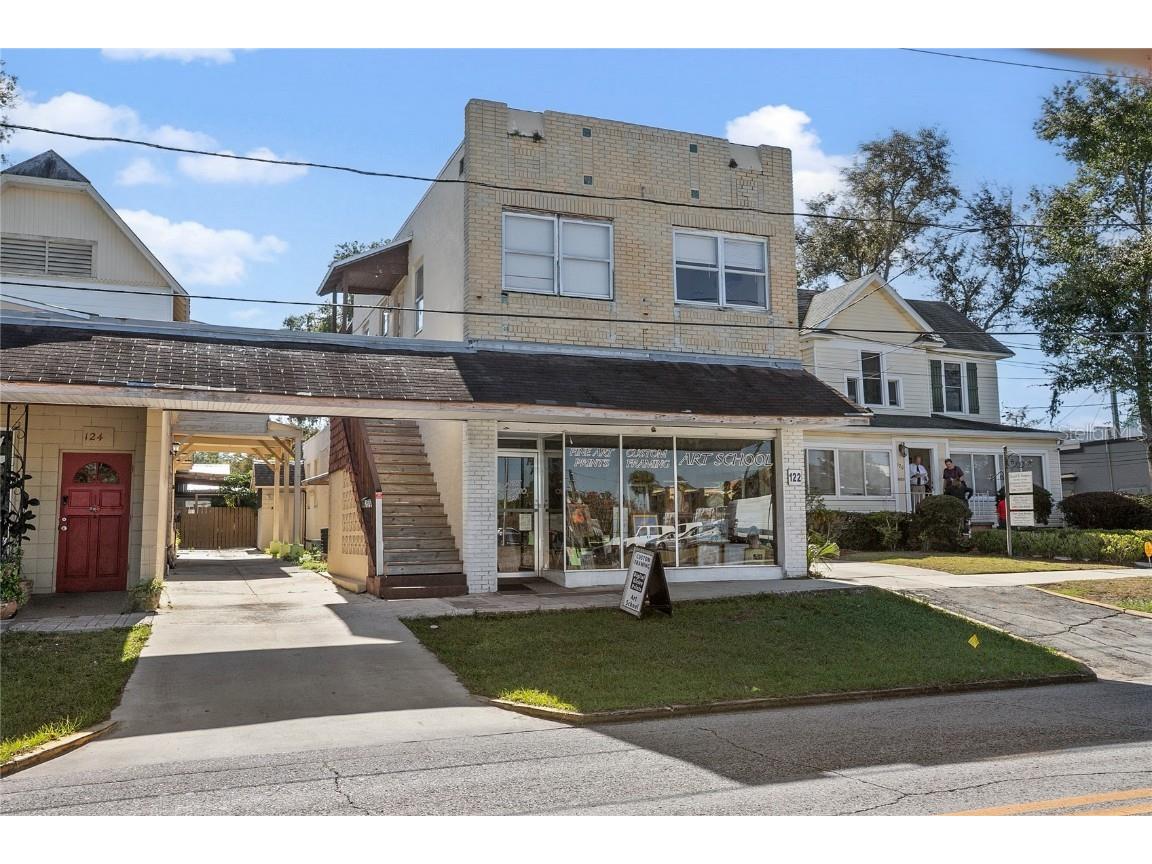 128 E Rich Avenue Deland FL 32724 V4946191 image14