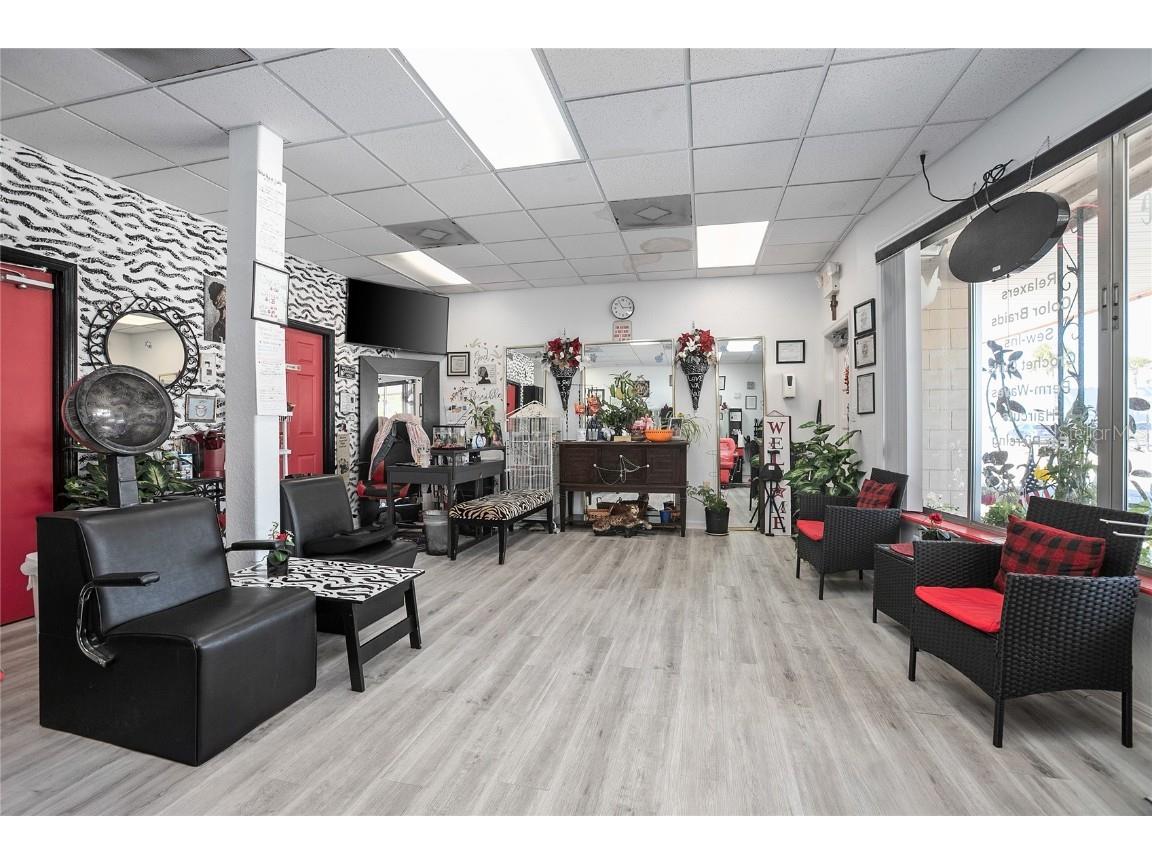 128 E Rich Avenue Deland FL 32724 V4946191 image21