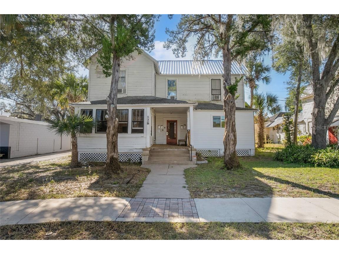 128 E Rich Avenue Deland FL 32724 V4946191 image29