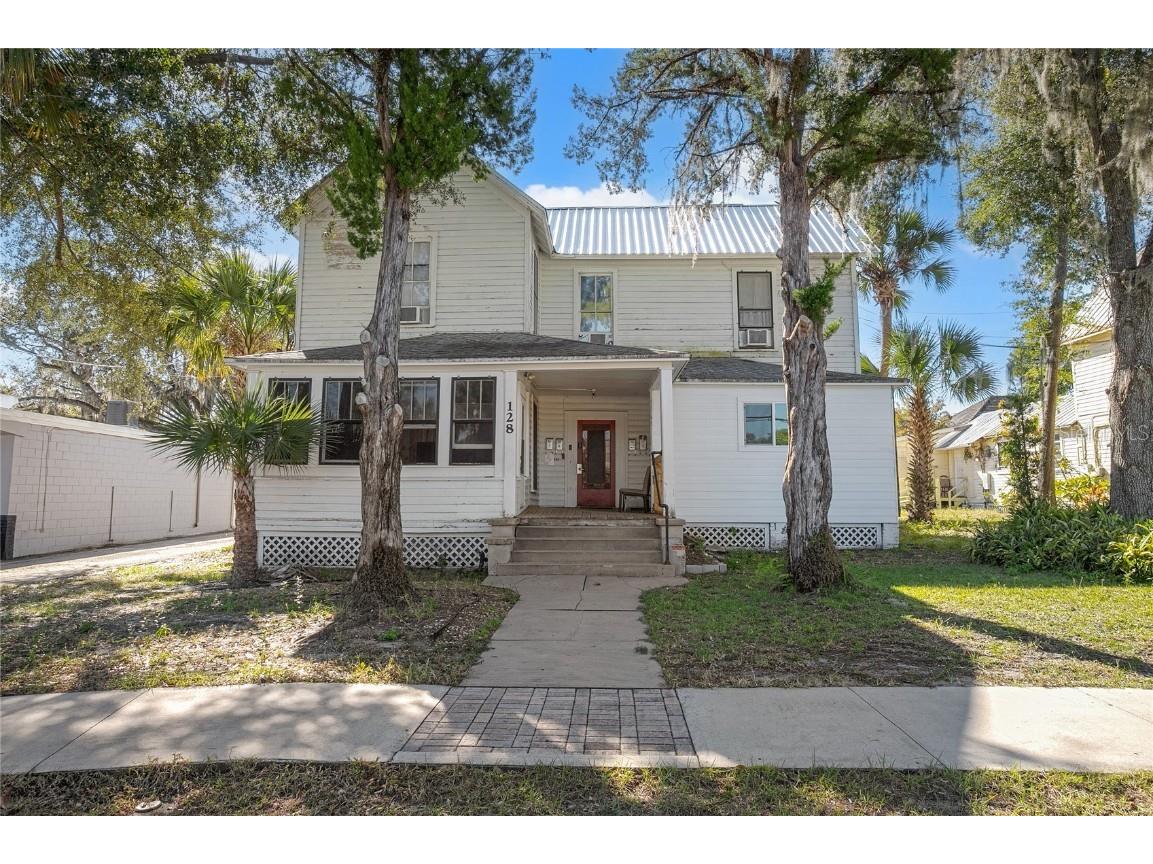 128 E Rich Avenue Deland FL 32724 V4946191 image4