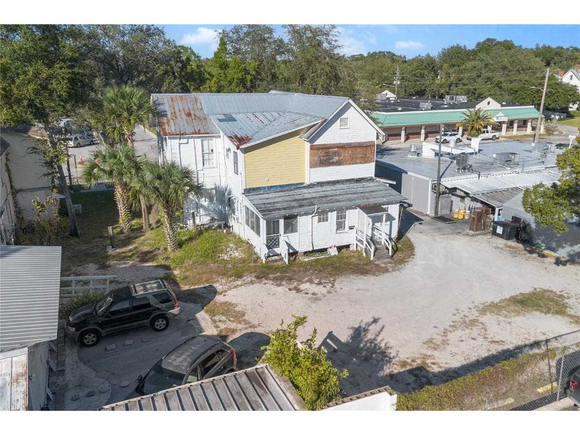 128 E Rich Avenue Deland FL 32724 V4946191 image71