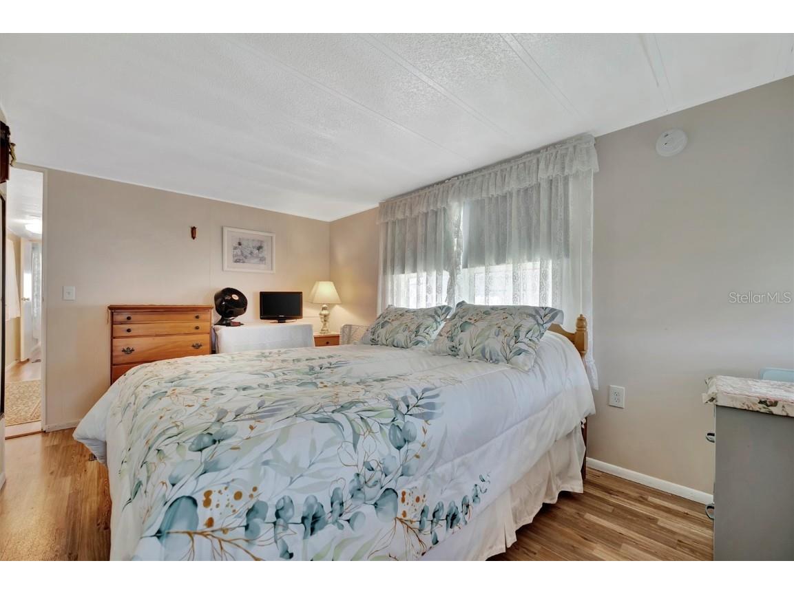 128 E Saint Johns Way Apollo Beach FL 33572 TB8365312 image31