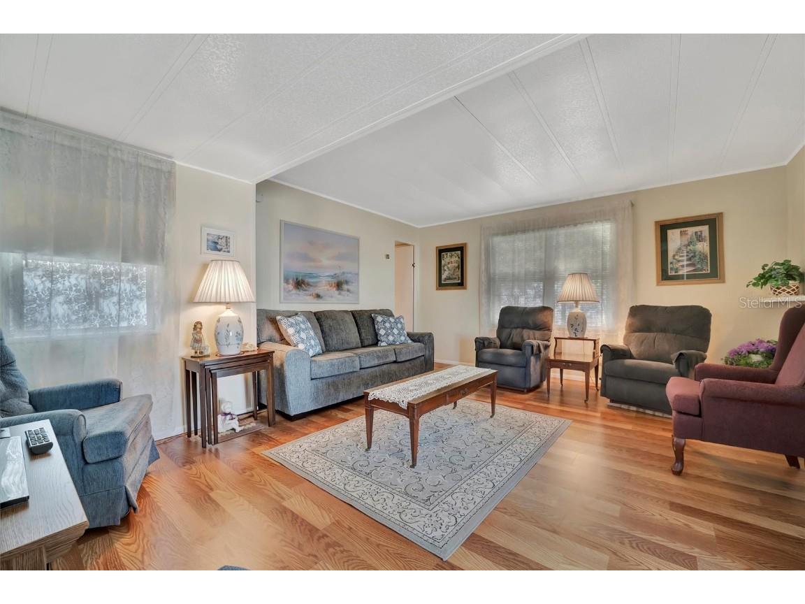 128 E Saint Johns Way Apollo Beach FL 33572 TB8365312 image5