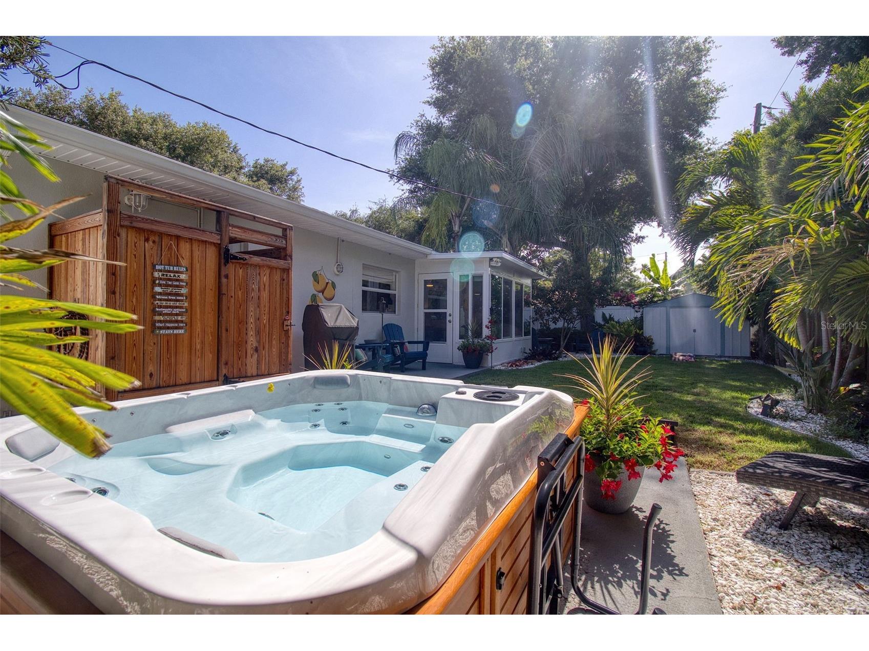 128 Edgewater Terrace Dunedin FL 34698 TB8512944 image4
