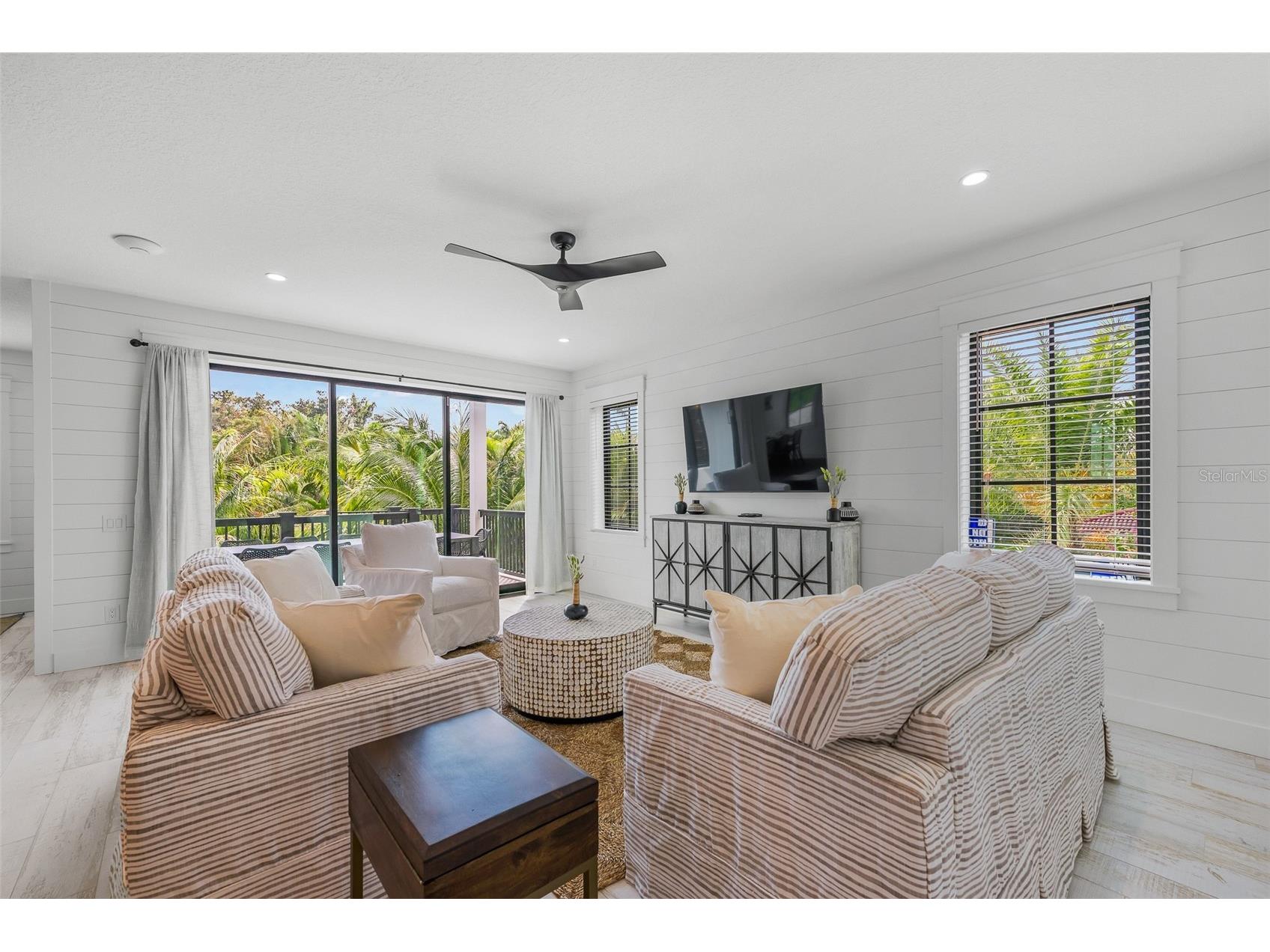 128 Fillmore Drive Sarasota FL 34236 A4686935 image13