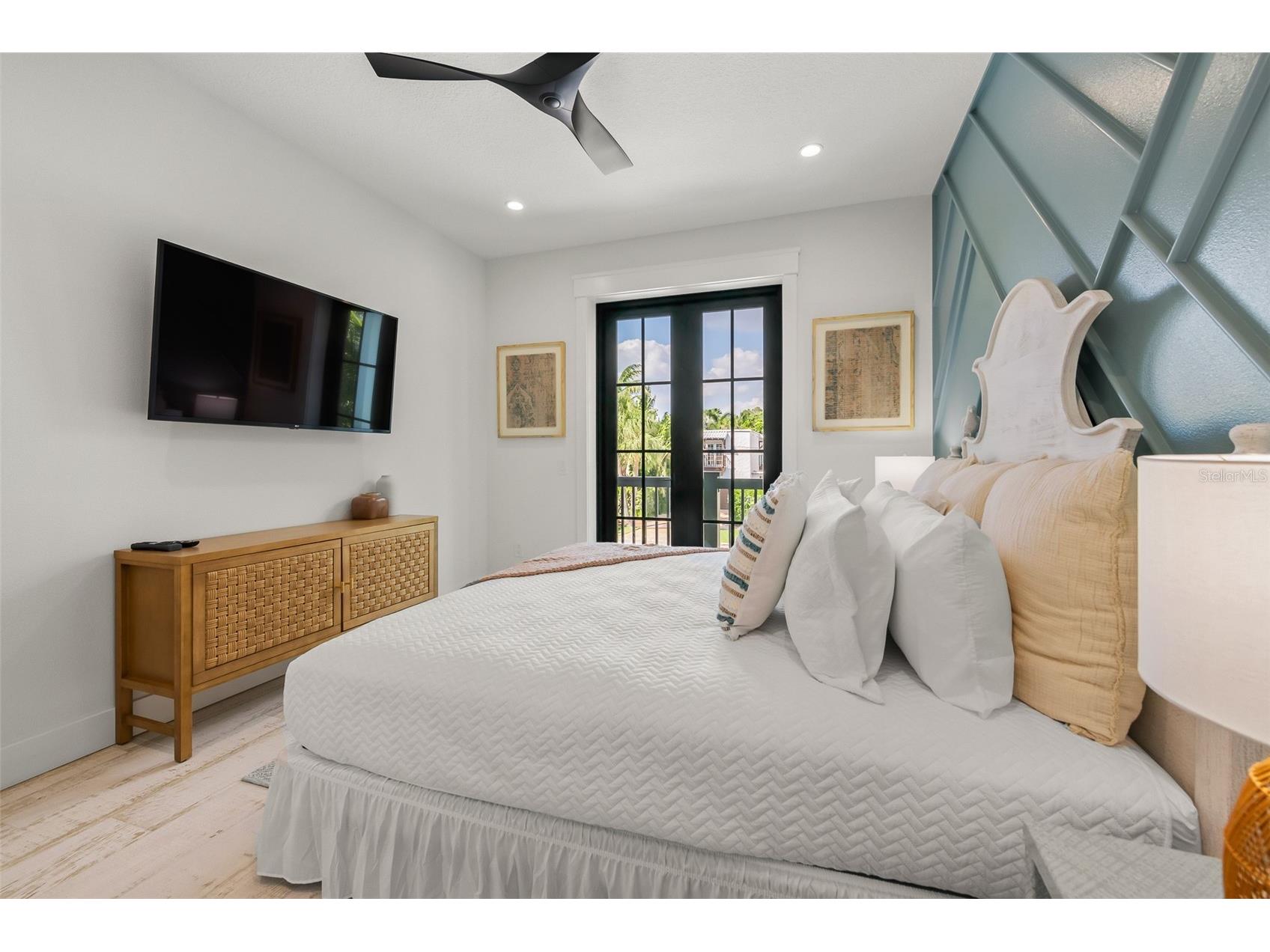 128 Fillmore Drive Sarasota FL 34236 A4686935 image27