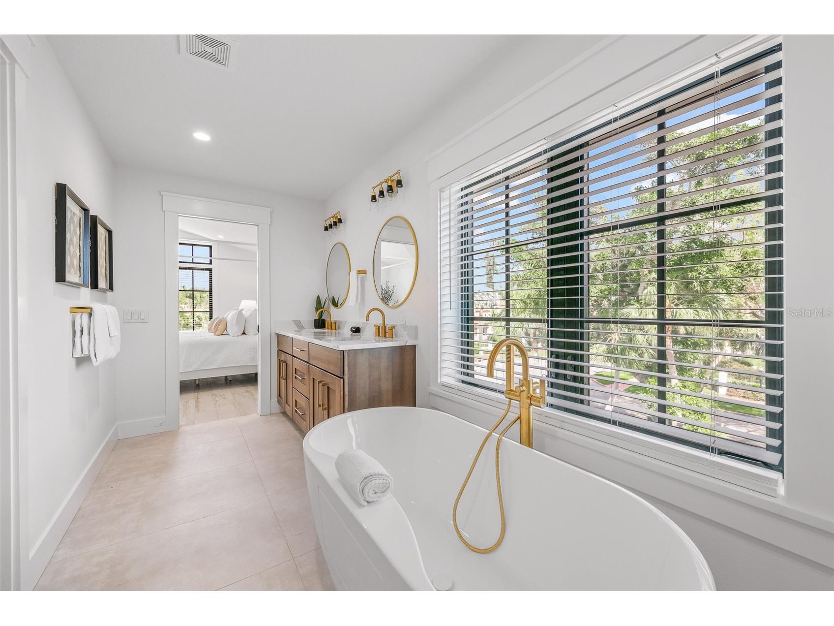 128 Fillmore Drive Sarasota FL 34236 A4686935 image39