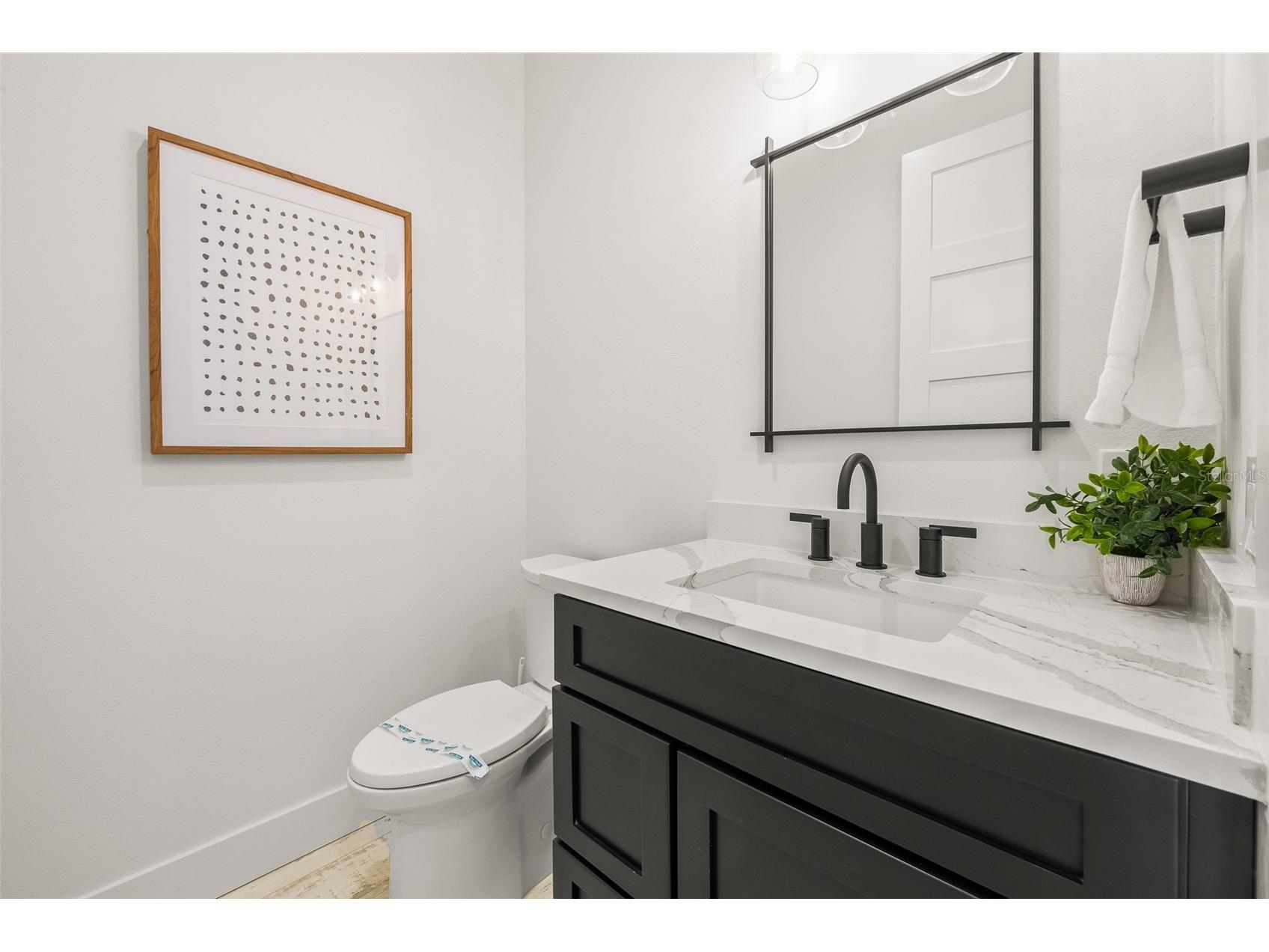 128 Fillmore Drive Sarasota FL 34236 A4686935 image41