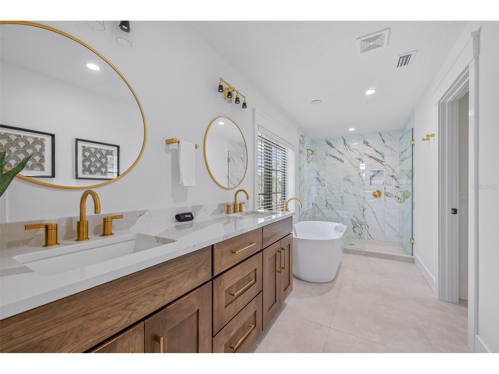 128 Fillmore Drive Sarasota FL 34236 A4686935 image43