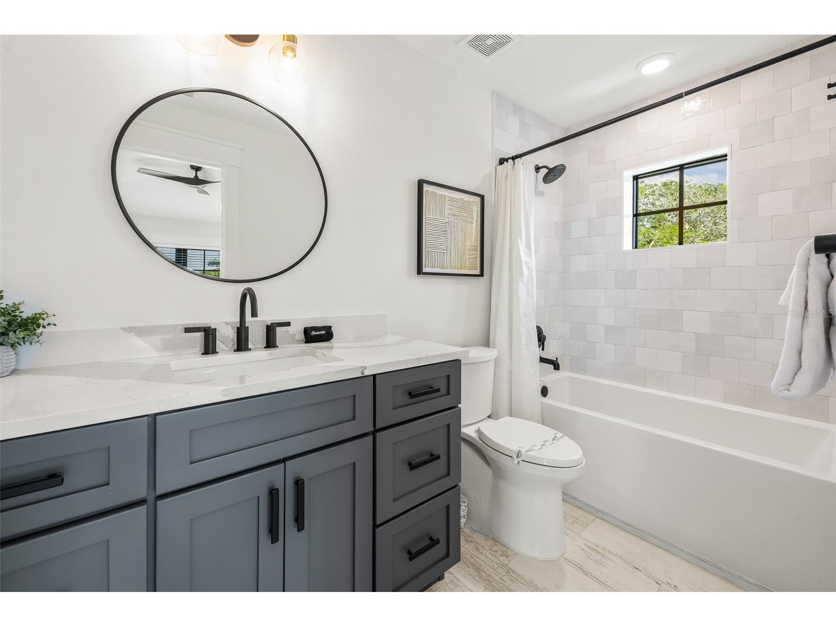 128 Fillmore Drive Sarasota FL 34236 A4686935 image48