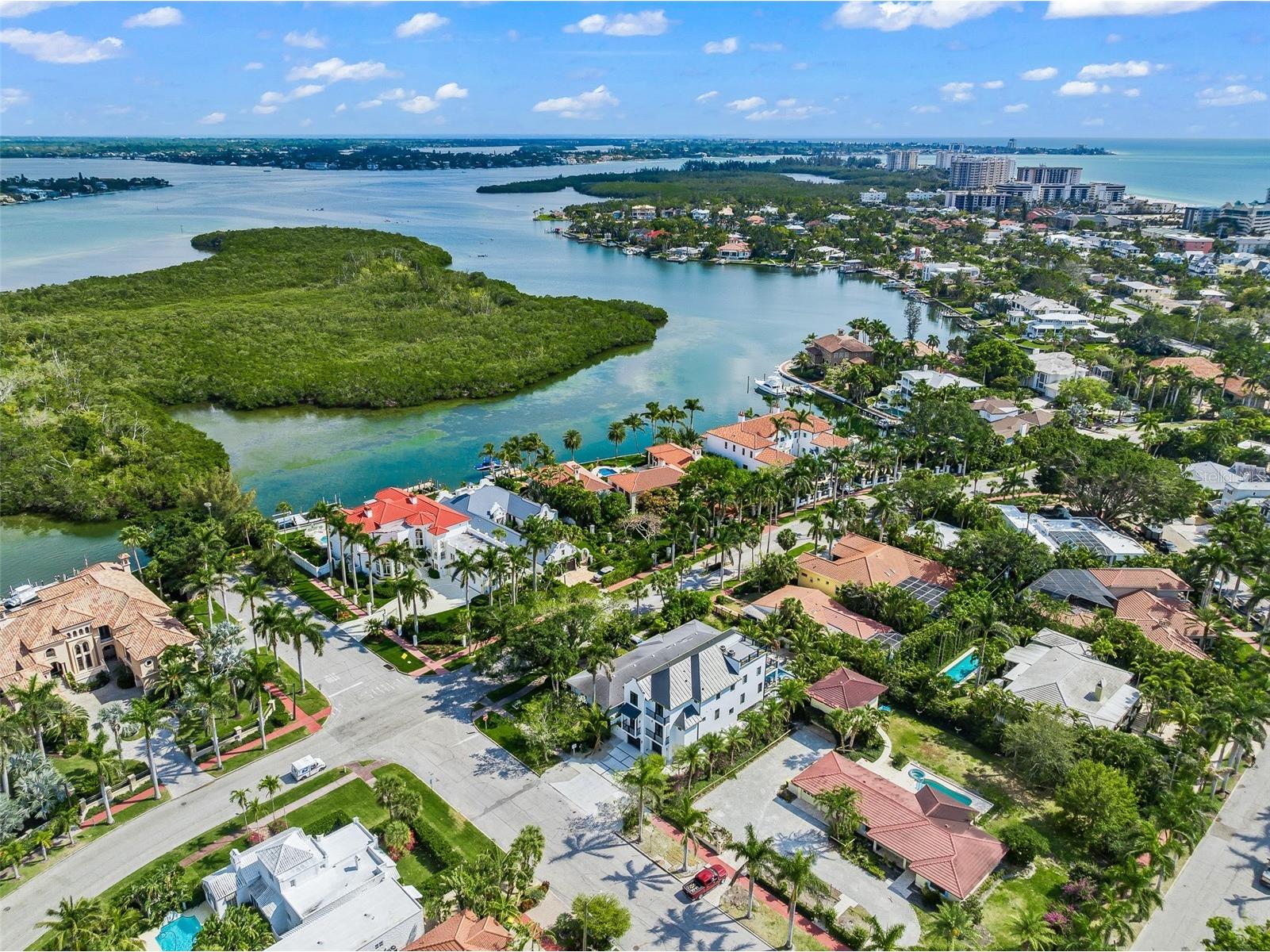 128 Fillmore Drive Sarasota FL 34236 A4686935 image60