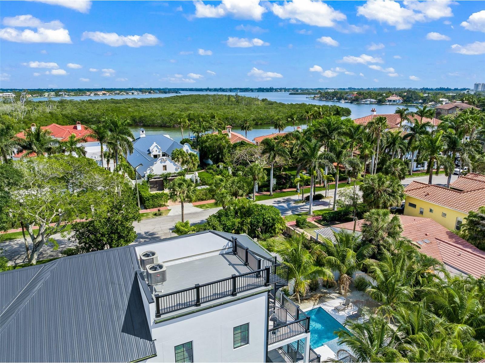 128 Fillmore Drive Sarasota FL 34236 A4686935 image8