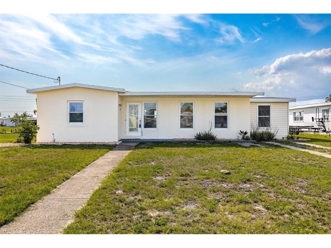 128 Godfrey Avenue NE Port Charlotte FL 33952 A4570342 image1