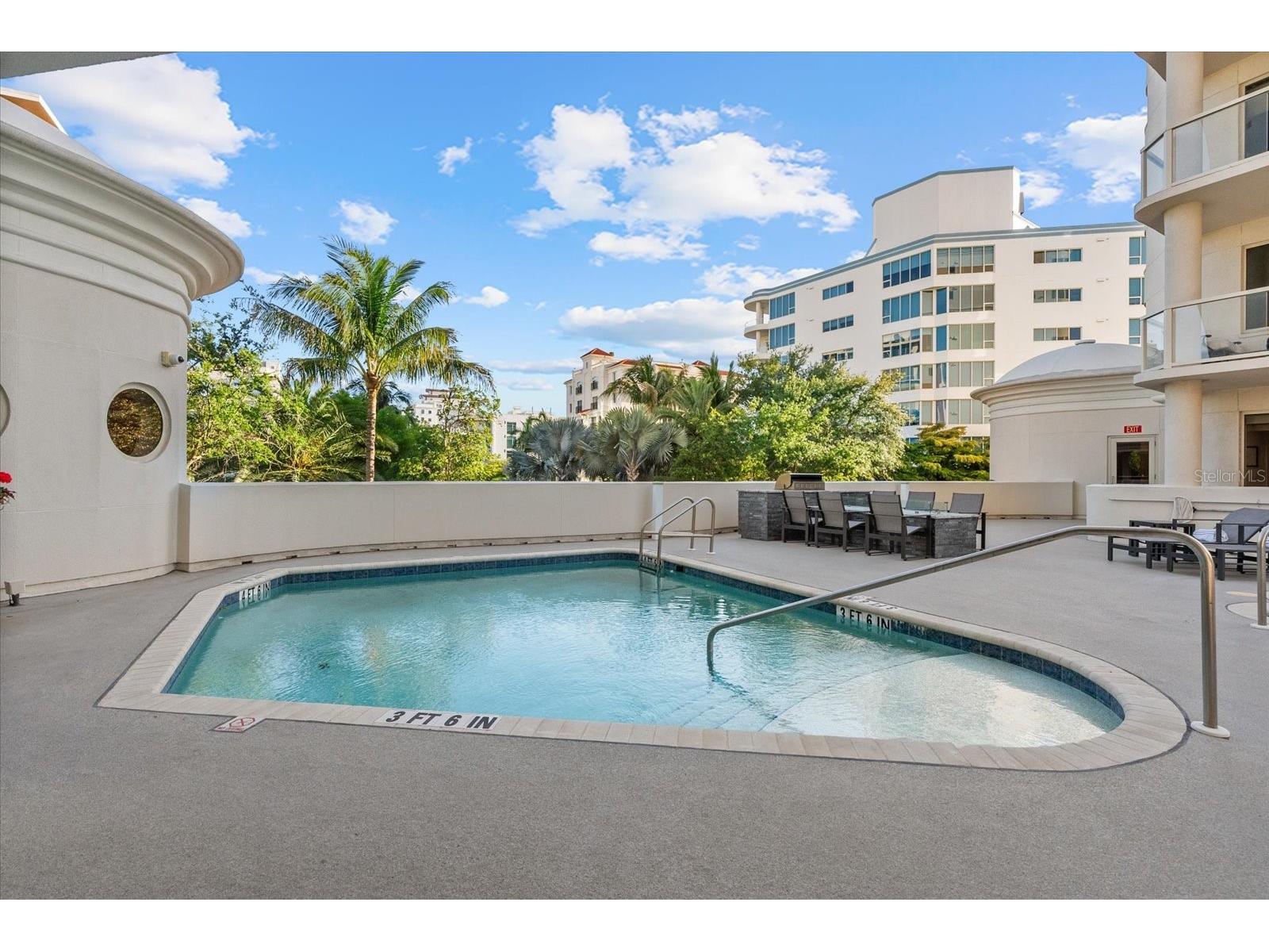 128 Golden Gate Point #202A Sarasota FL 34236 - SARASOTA BAY A4691688 image34