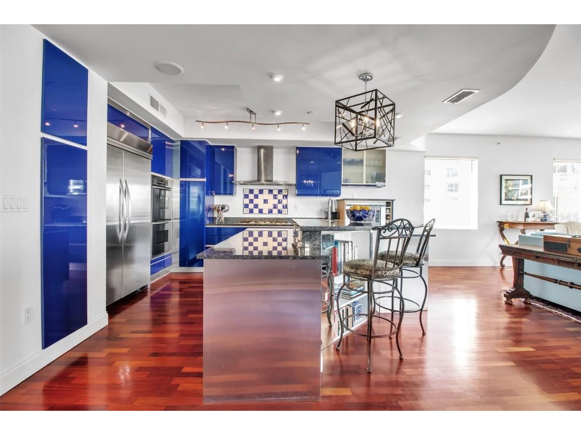 128 Golden Gate Point #301B Sarasota FL 34236 A4662515 image21