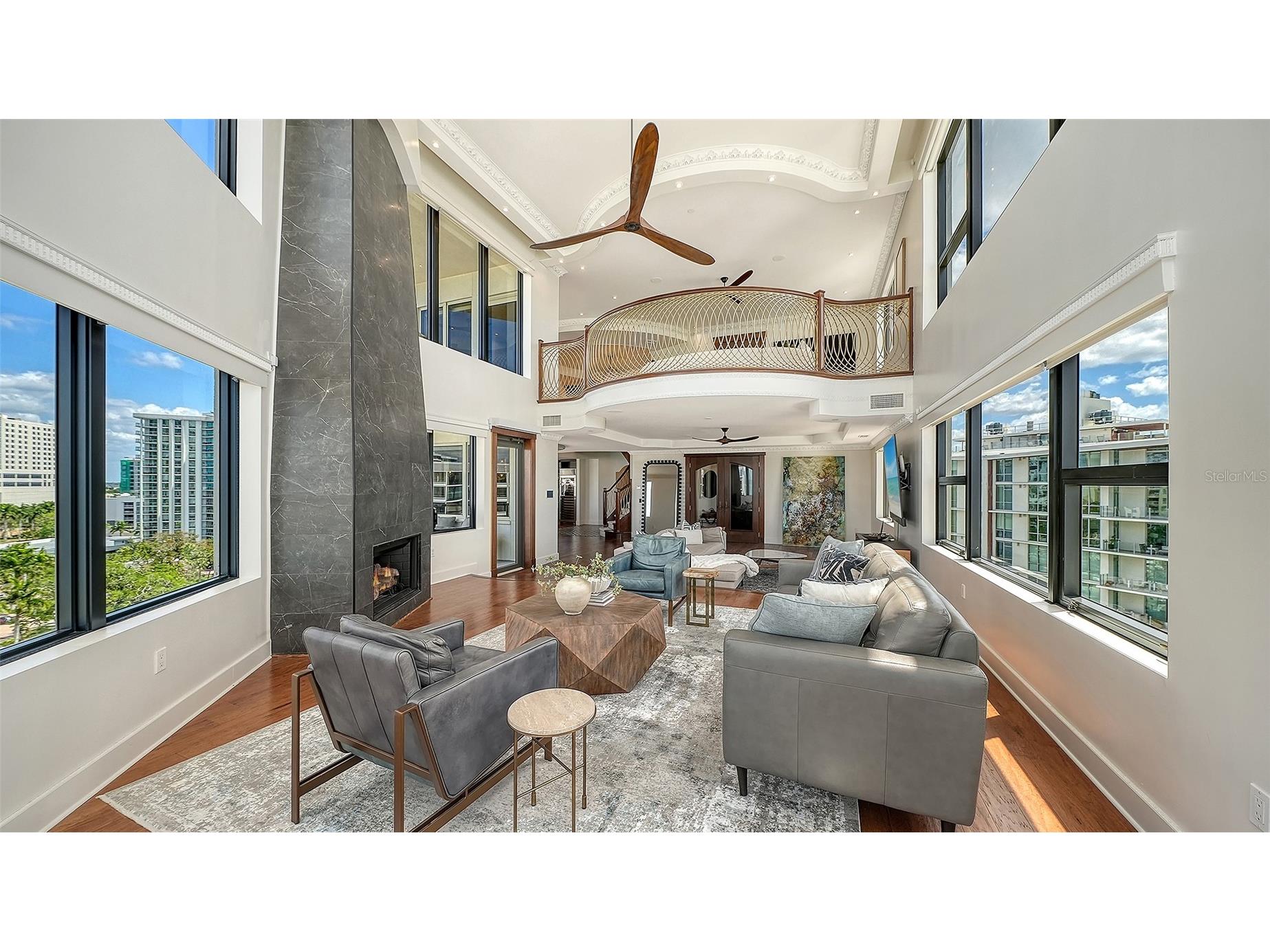 128 Golden Gate Point #901/1001 Sarasota FL 34236 A4687889 image10