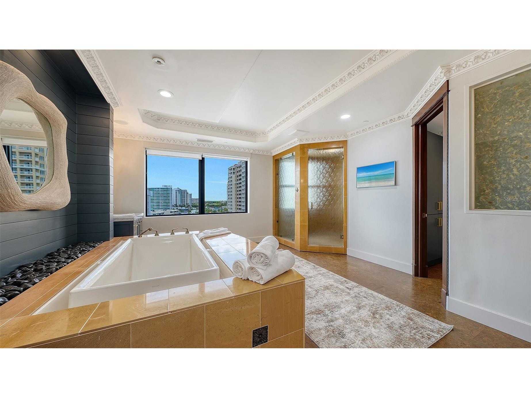 128 Golden Gate Point #901/1001 Sarasota FL 34236 A4687889 image23