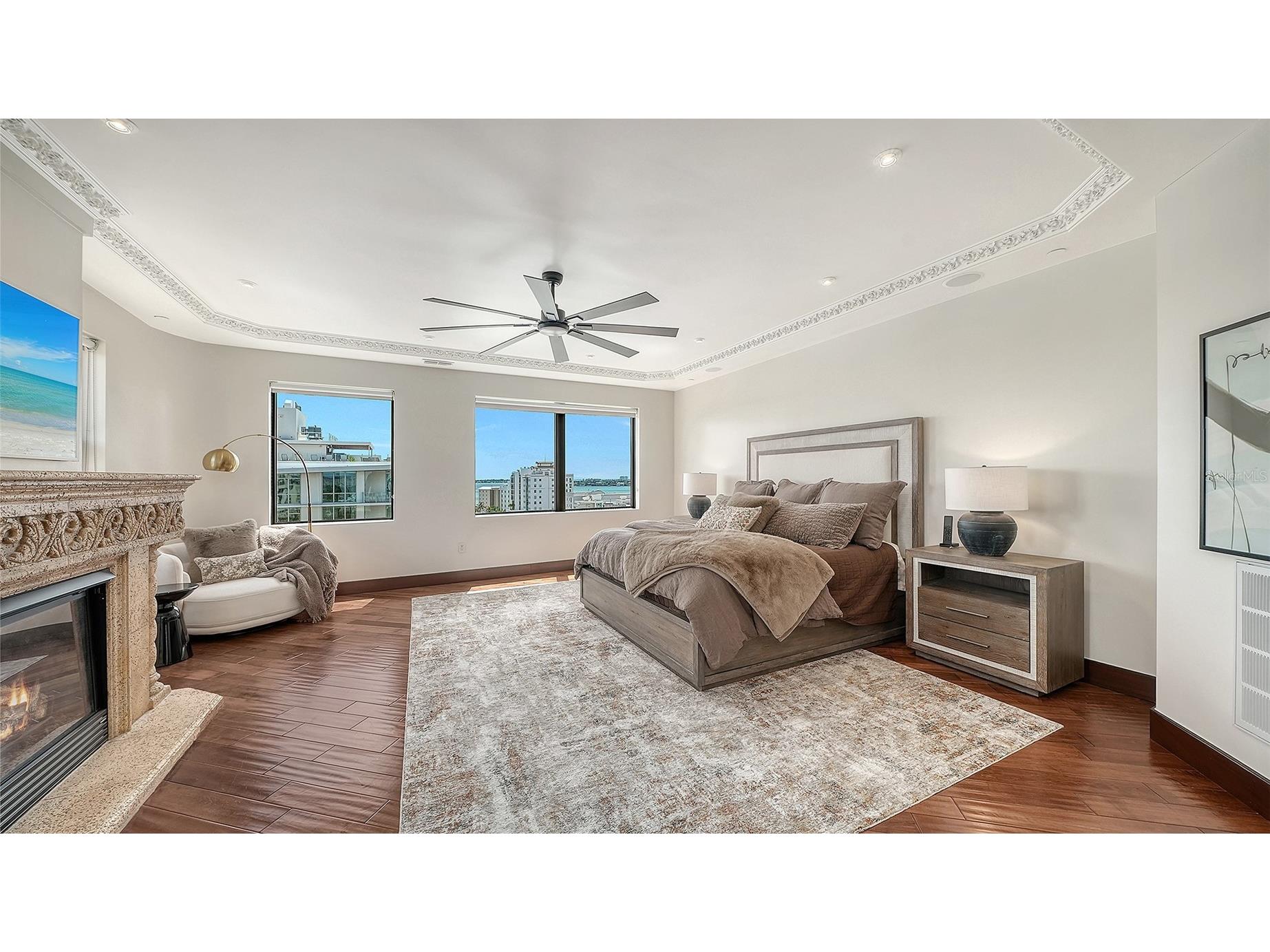 128 Golden Gate Point #901/1001 Sarasota FL 34236 A4687889 image30
