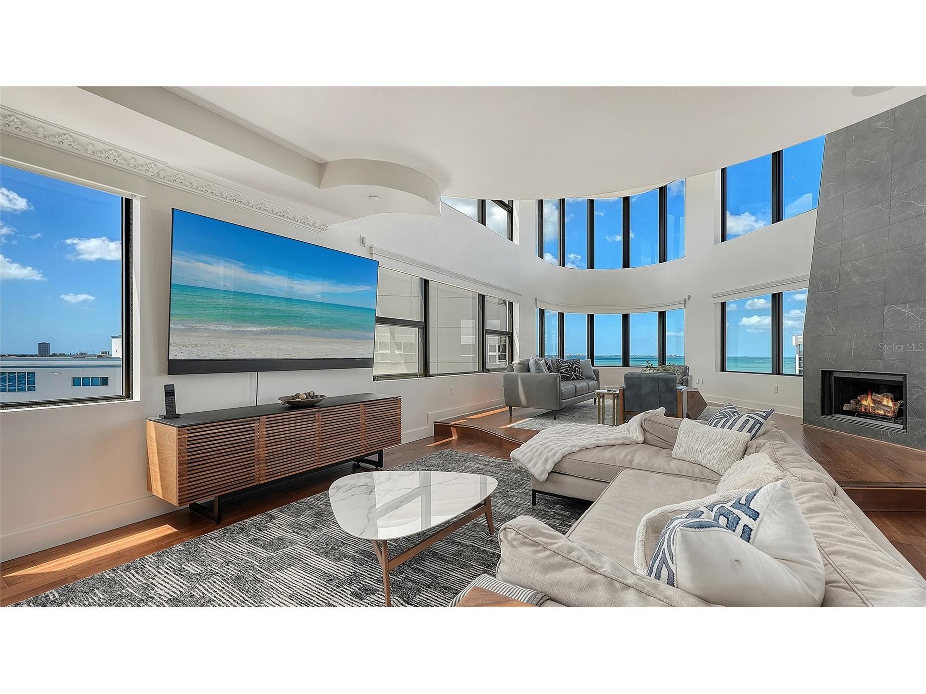128 Golden Gate Point #901/1001 Sarasota FL 34236 A4687889 image5