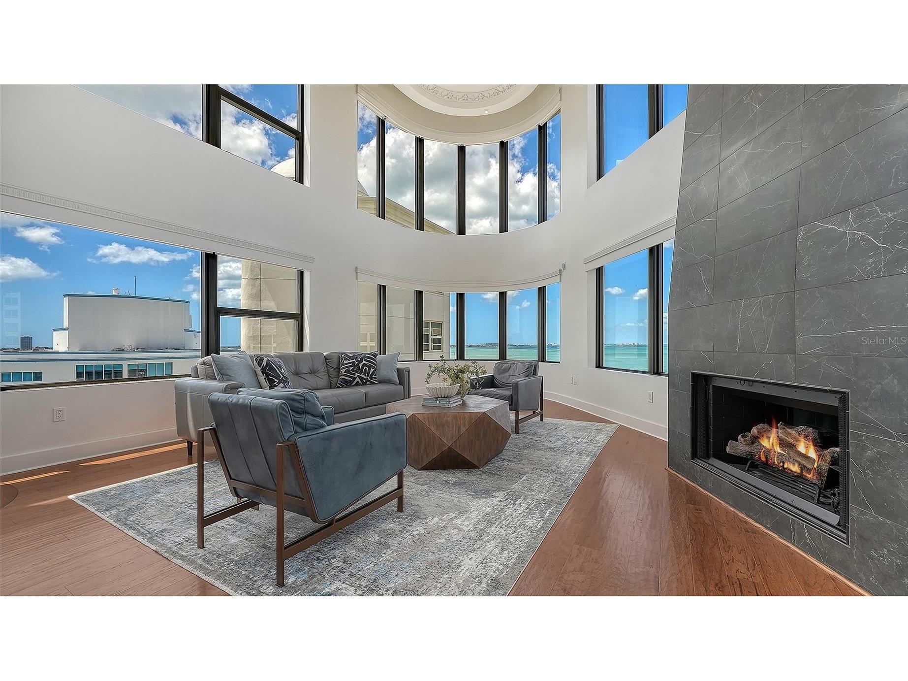 128 Golden Gate Point #901/1001 Sarasota FL 34236 A4687889 image6