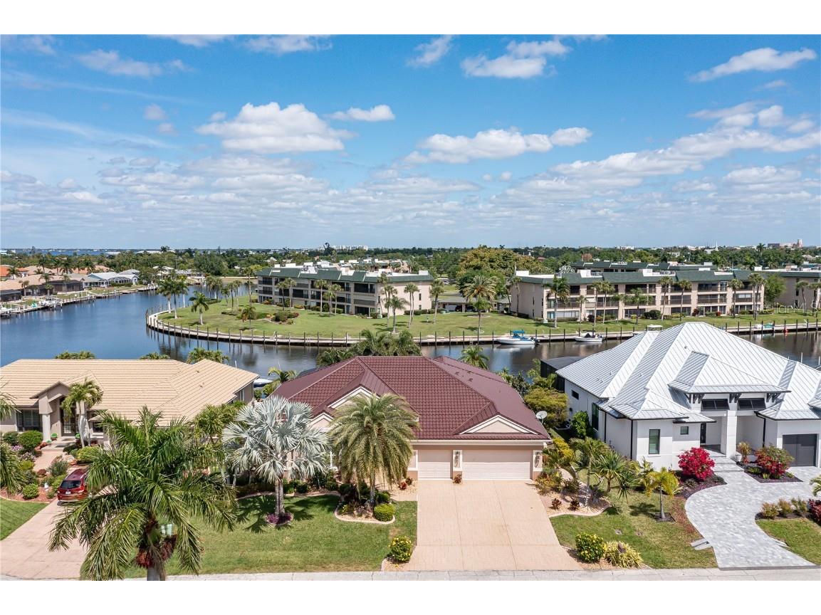 128 Great Isaac Court Punta Gorda FL 33950 - MAKO BAY CANAL C7501244 image1