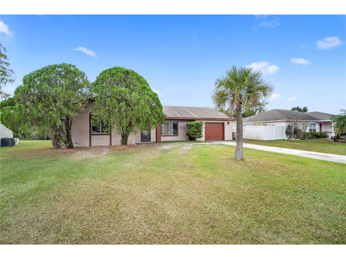 128 Hollyhock Court Kissimmee FL 34743 S5139650 image1