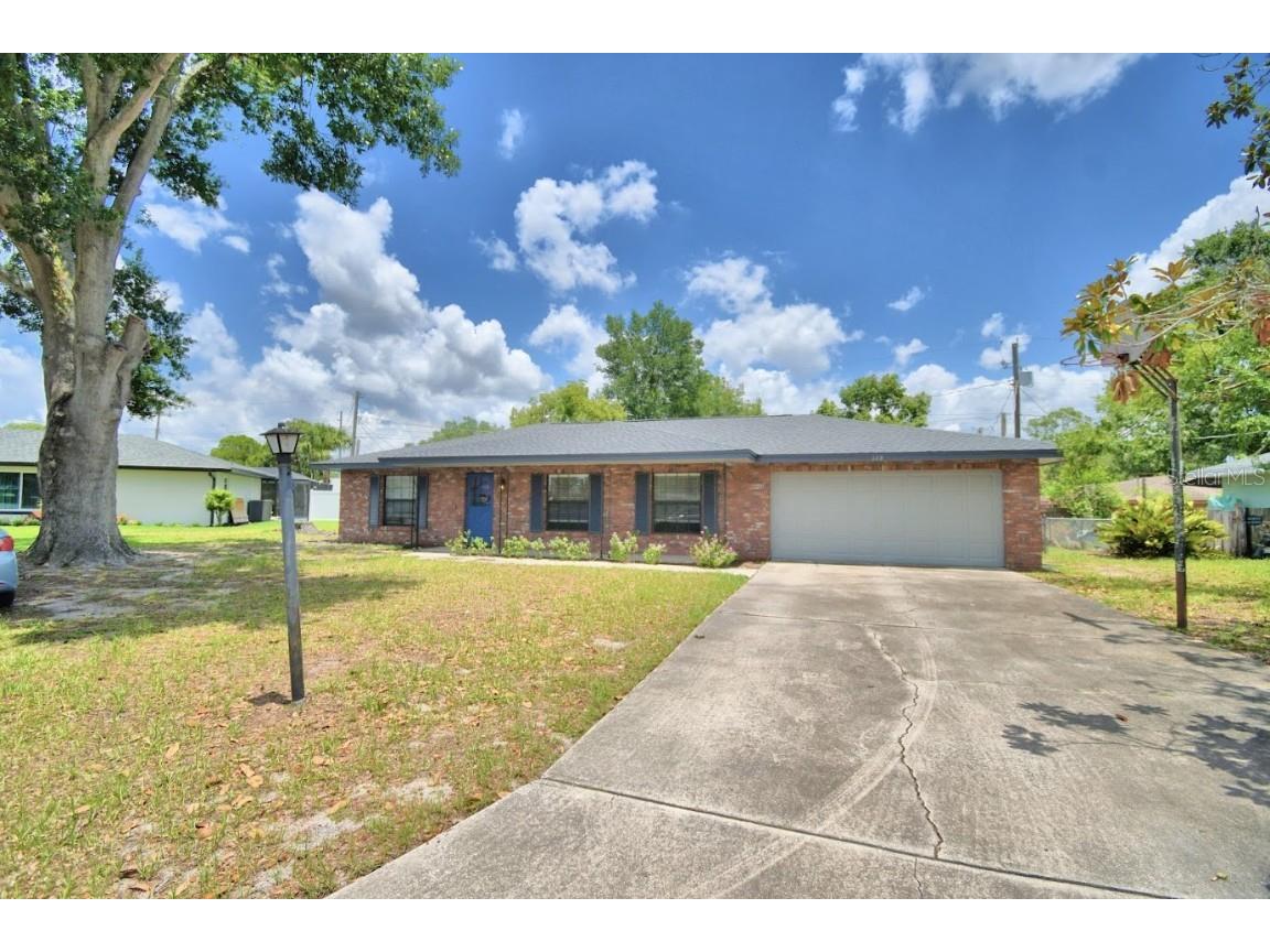 128 Lagoon Road Winter Haven FL 33884 P4930833 image1