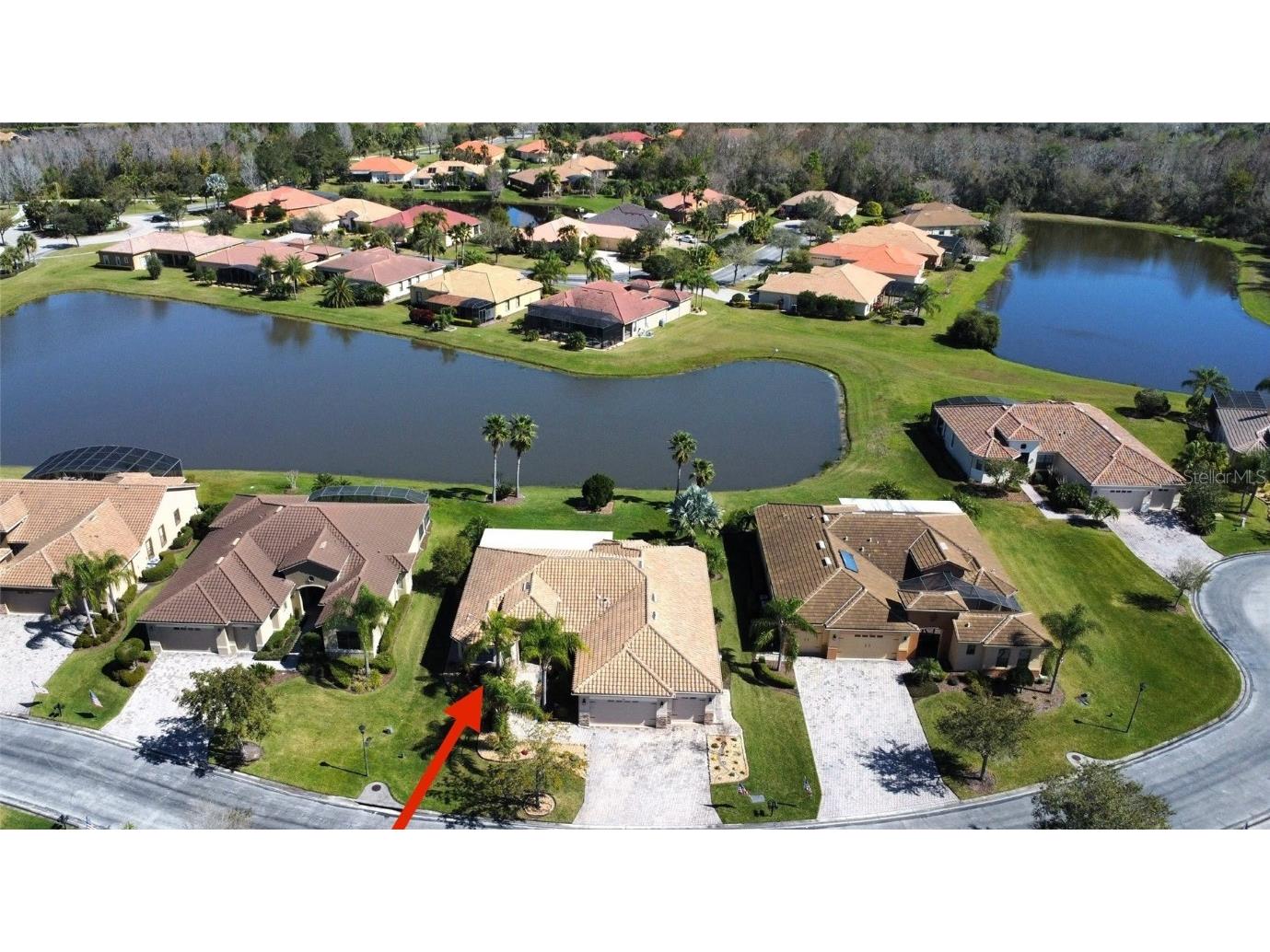128 Lemon Grove Drive Poinciana FL 34759 - Retention pond S5099797 image1