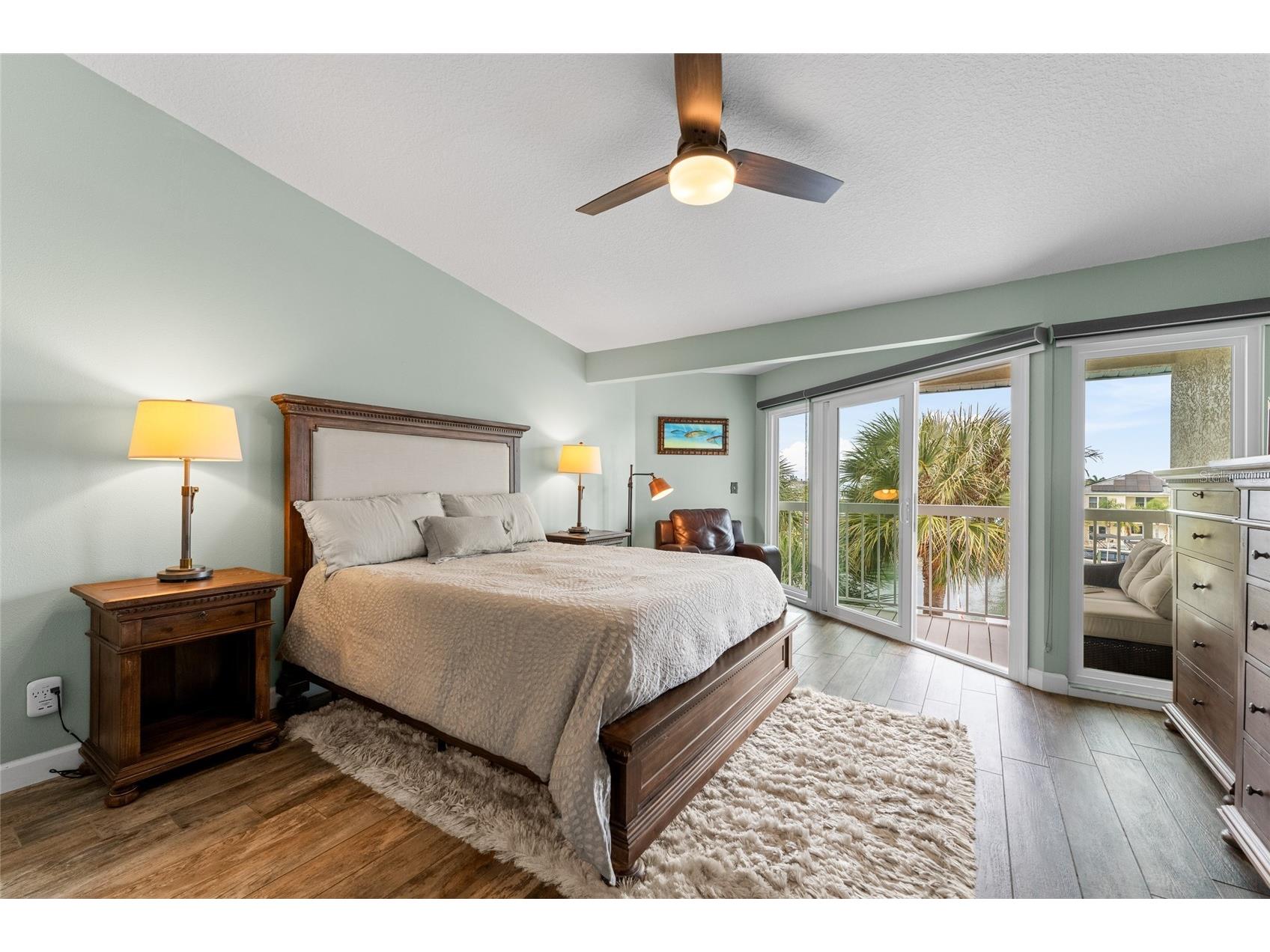 128 Marcdale Boulevard Indian Rocks Beach FL 33785 - INTRACOASTAL WATERWAY TB8465709 image34