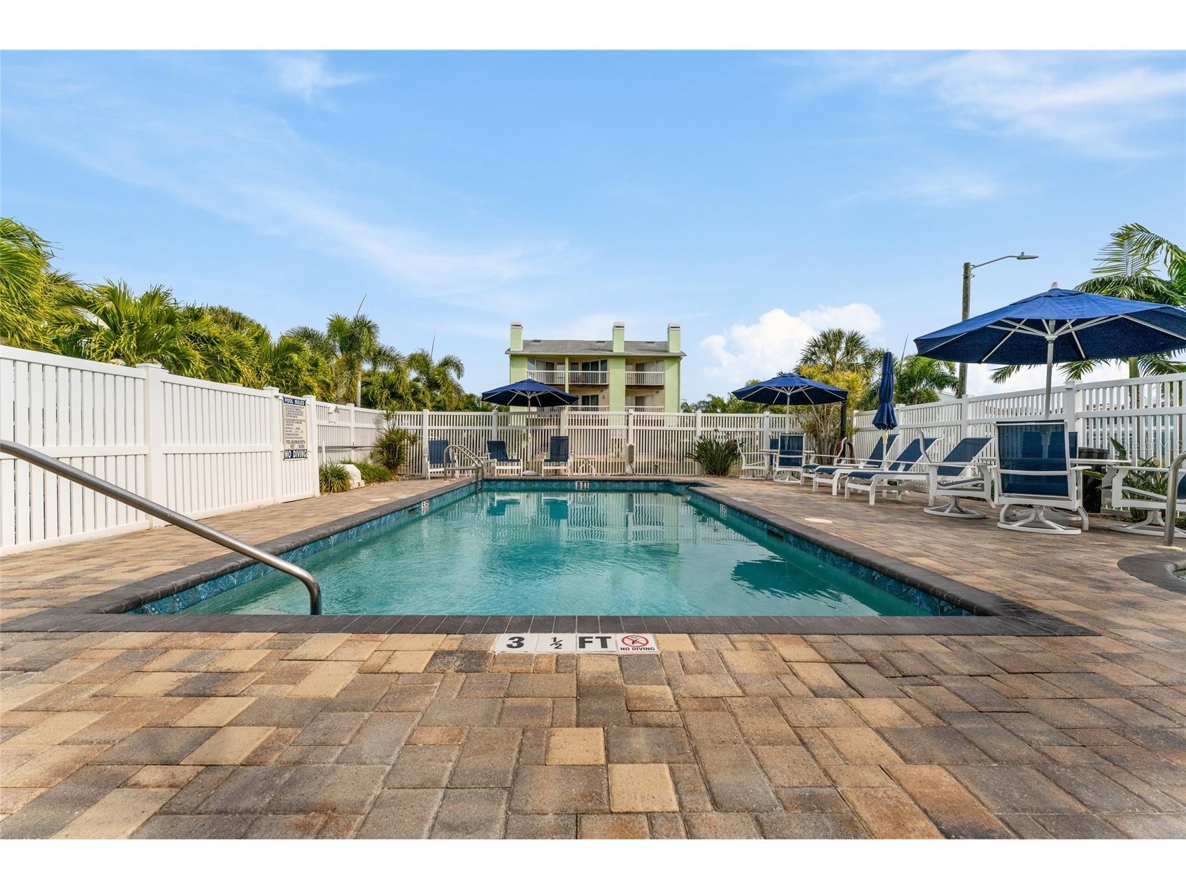 128 Marcdale Boulevard Indian Rocks Beach FL 33785 - INTRACOASTAL WATERWAY TB8465709 image49