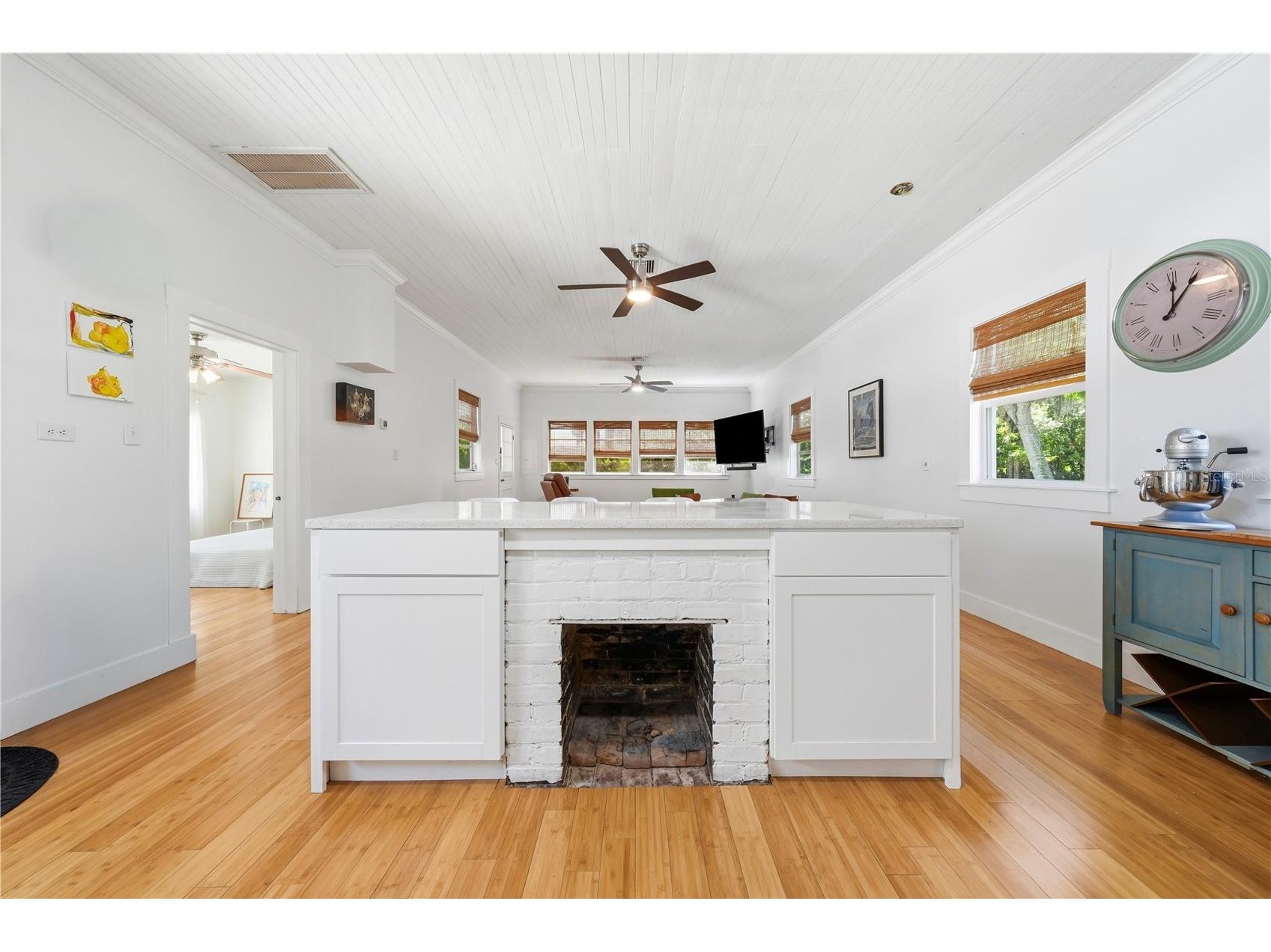 128 N Lakeview Drive Lake Helen FL 32744 V4949744 image9
