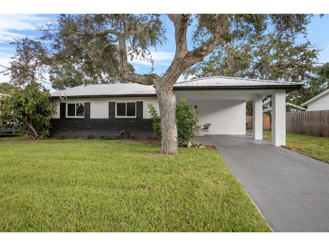 128 Orange Avenue Edgewater FL 32132 V4945226 image1