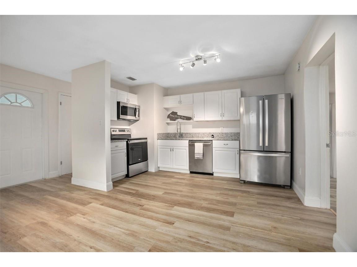 128 Orange Avenue Edgewater FL 32132 V4945226 image5