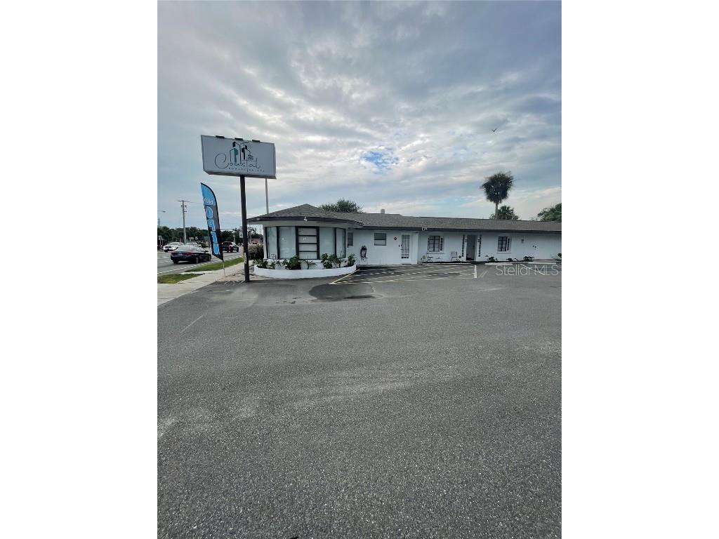 128 Ridgewood Avenue Daytona Beach FL 32117 TB8457170 image12