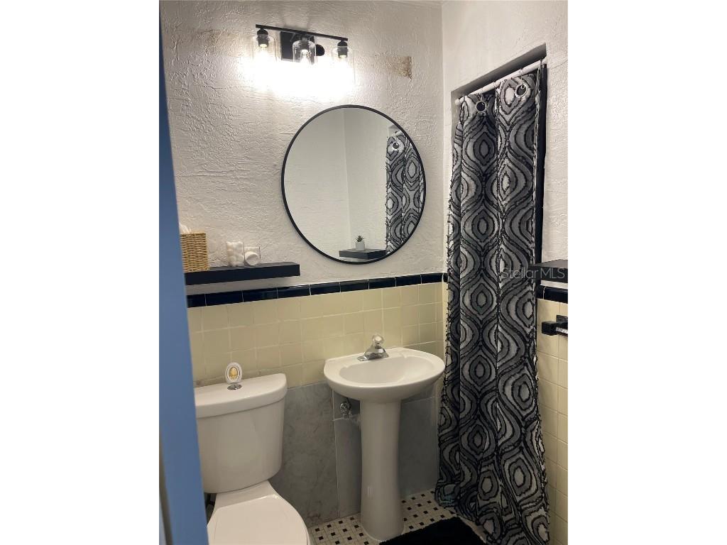 128 Ridgewood Avenue Daytona Beach FL 32117 TB8457170 image37