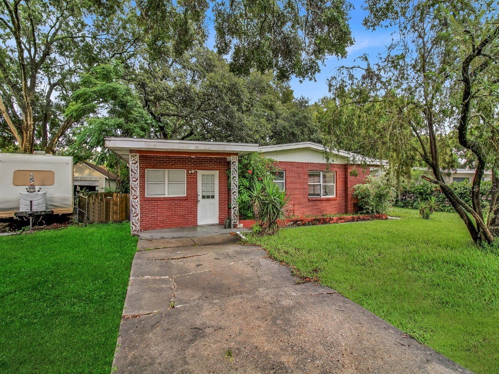 128 Ruby Circle Brandon FL 33510 T3467281 image1
