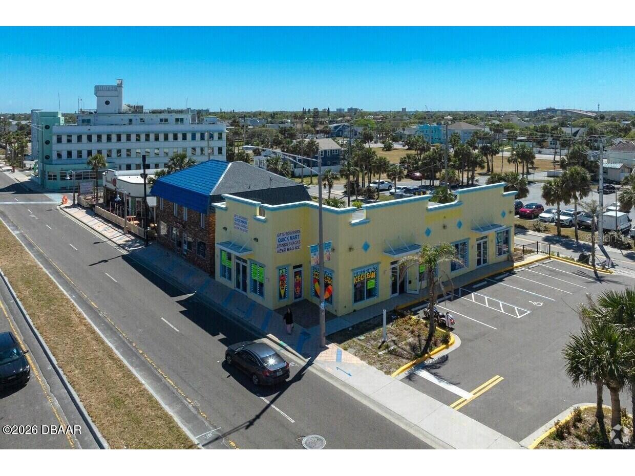 128 S Atlantic Avenue Daytona Beach FL 32118 V4949736 image2