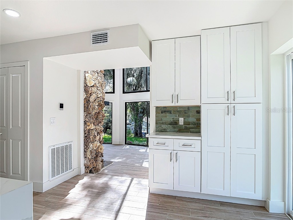 128 S Montgomery Avenue Deland FL 32720 O6328522 image8