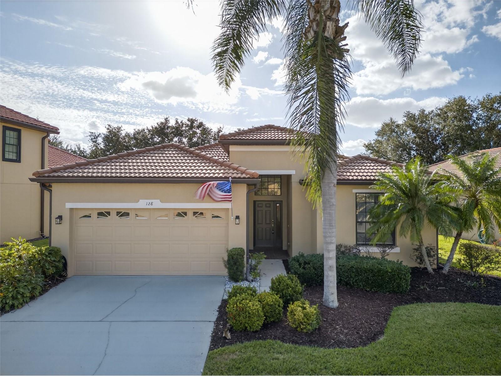 128 Silver Falls Drive Apollo Beach FL 33572 TB8459323 image1