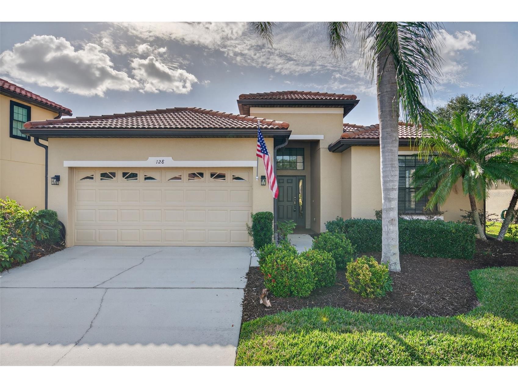 128 Silver Falls Drive Apollo Beach FL 33572 TB8459323 image2