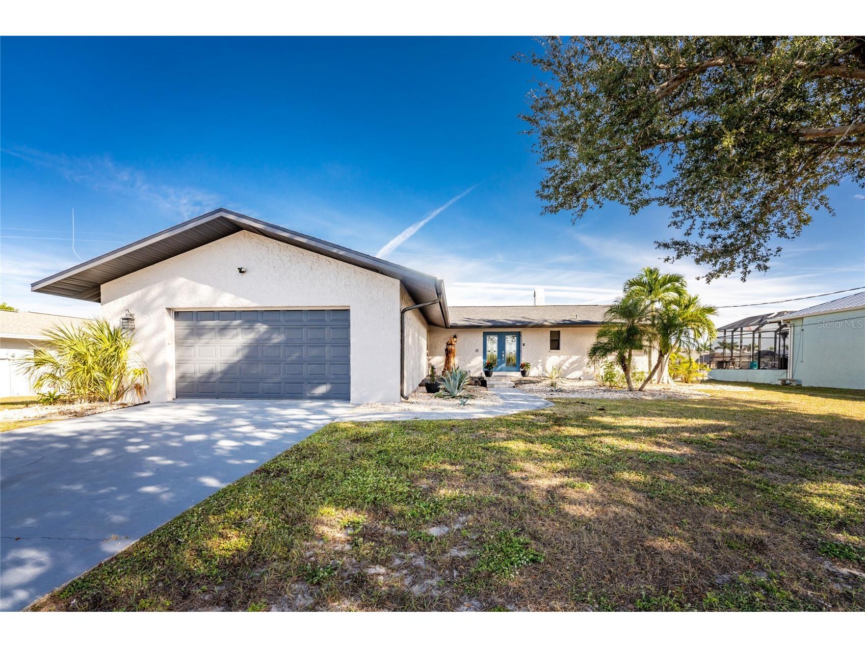 128 Sinclair Street SE Port Charlotte FL 33952 C7519224 image2