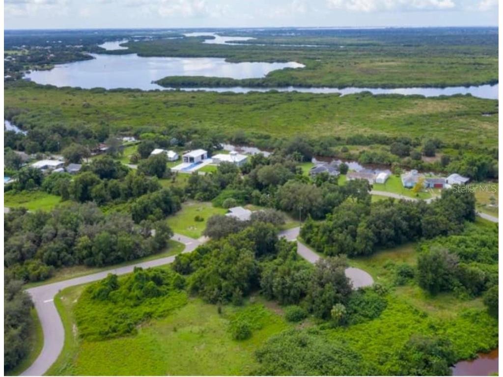 128 Valencia Court Punta Gorda FL 33982 C7504837 image1