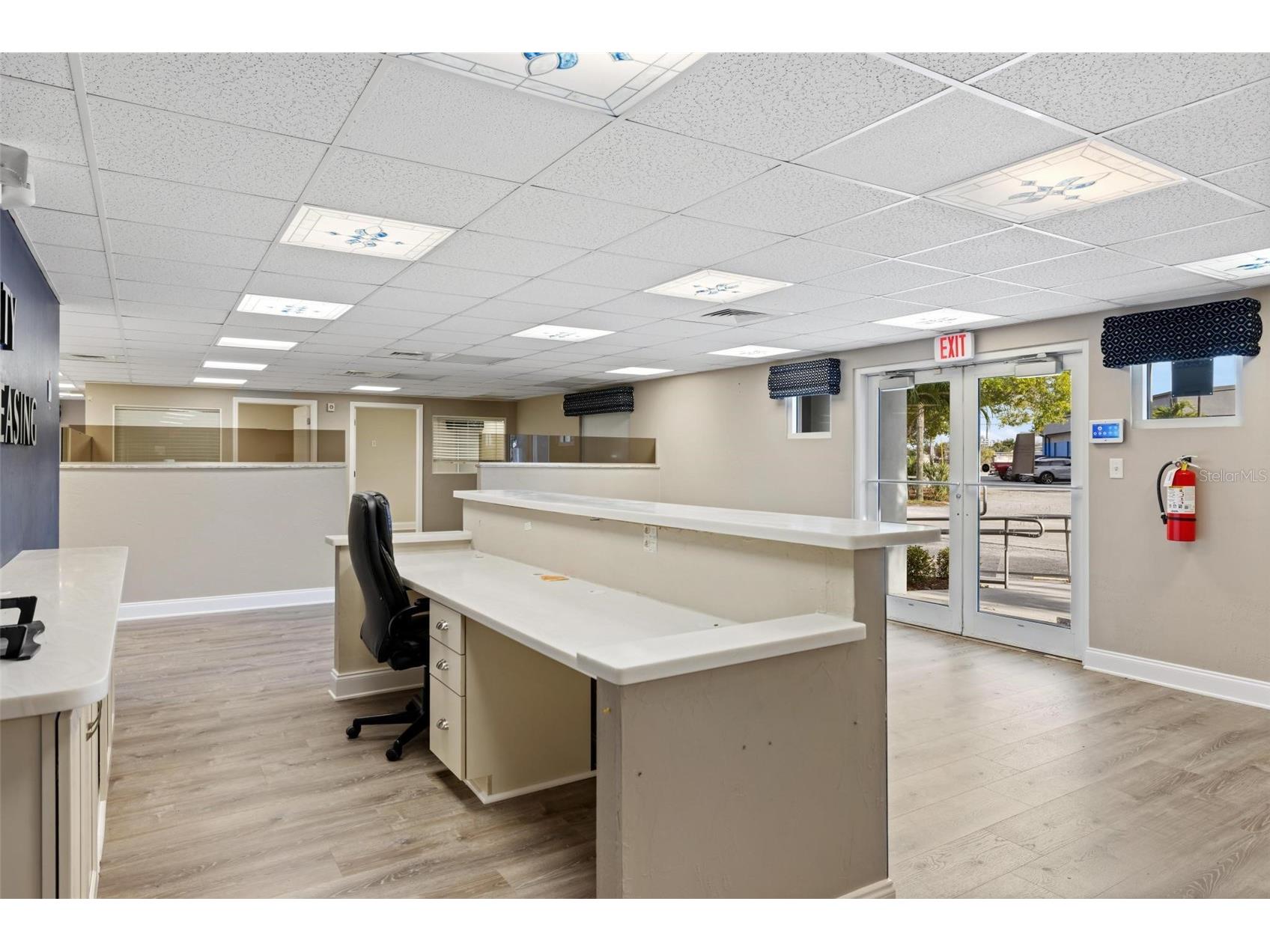 128 W Charlotte Avenue Punta Gorda FL 33950 C7520206 image3