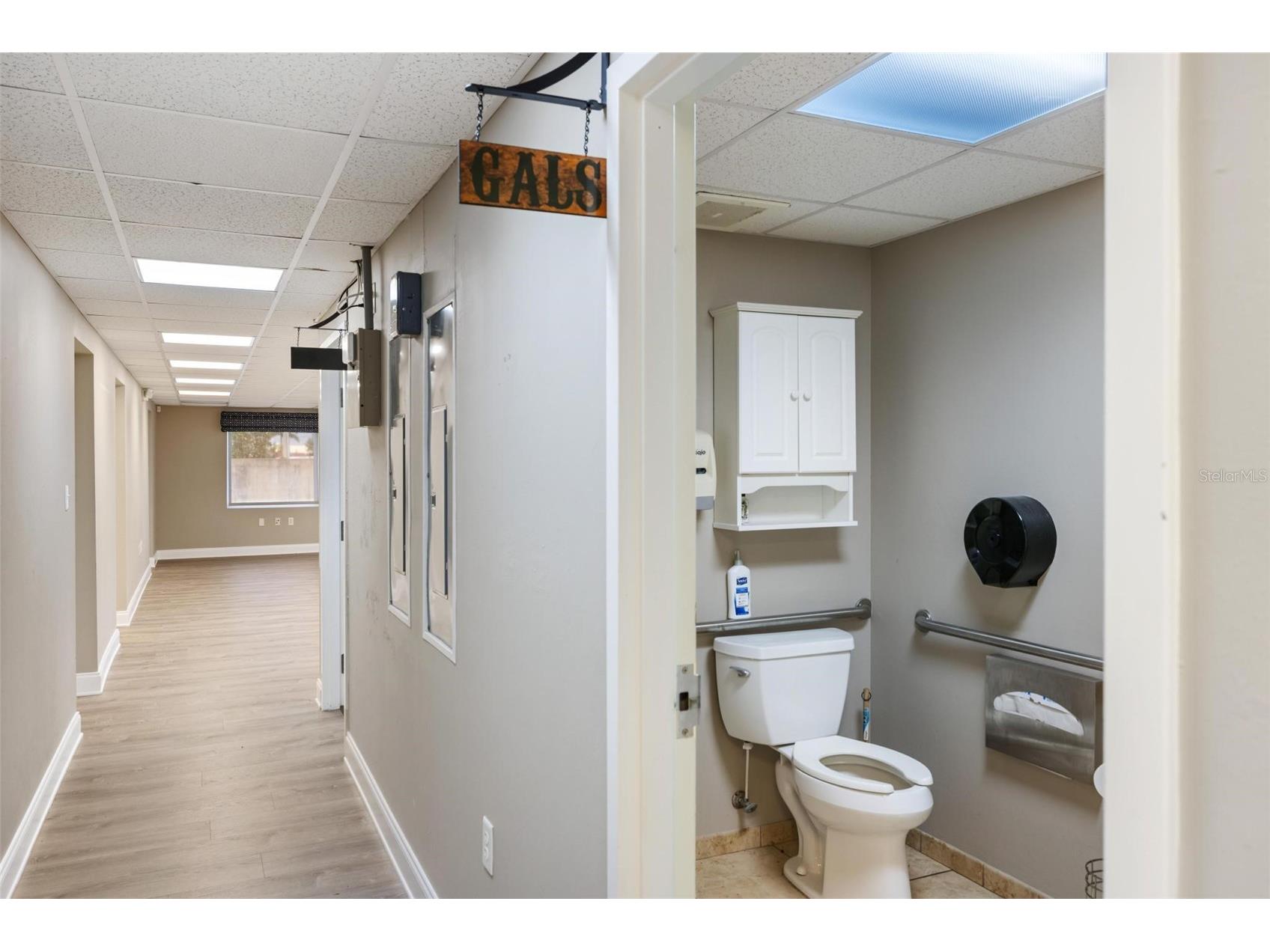 128 W Charlotte Avenue Punta Gorda FL 33950 C7520206 image33