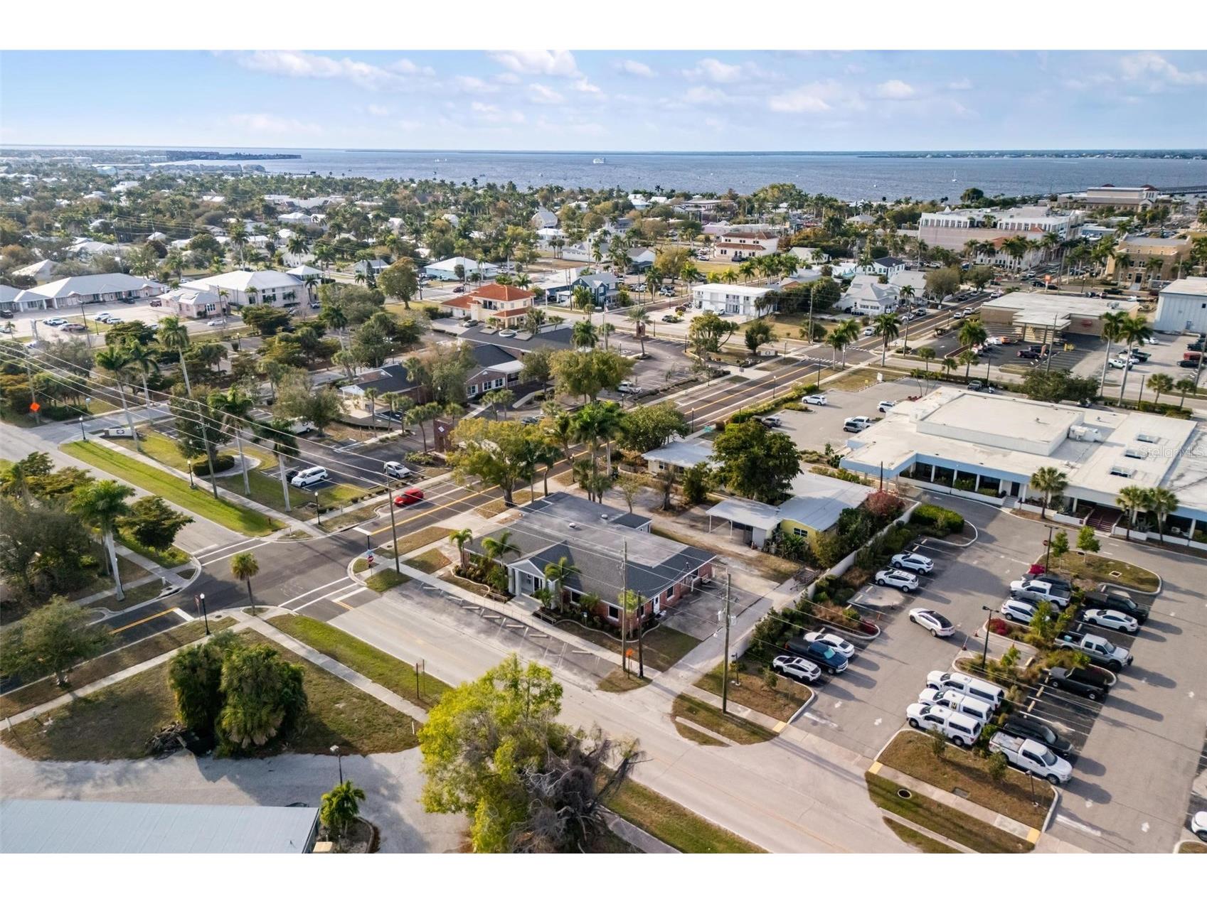 128 W Charlotte Avenue Punta Gorda FL 33950 C7520206 image45