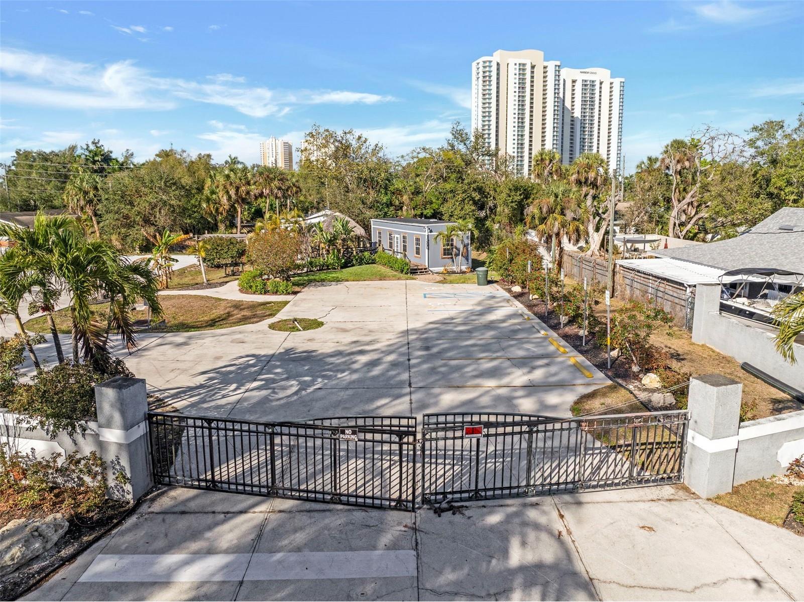 1280 & 1290 Williams Street Fort Myers FL 33916 C7522412 image12